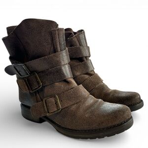 Steve Madden Colony Brown Suede Buckle Ankle Boots Size 6.5